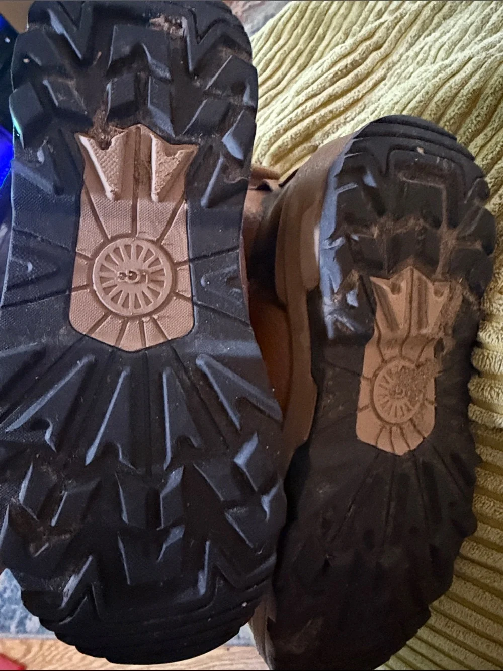 UGG heel wear